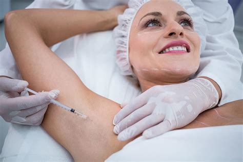 Sweaty Armpits Treatment - Arium Clinic | Medical Aesthetics