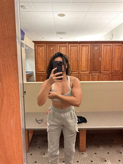 best way to get rid of love handles belly shelf and underbooty? 30 f