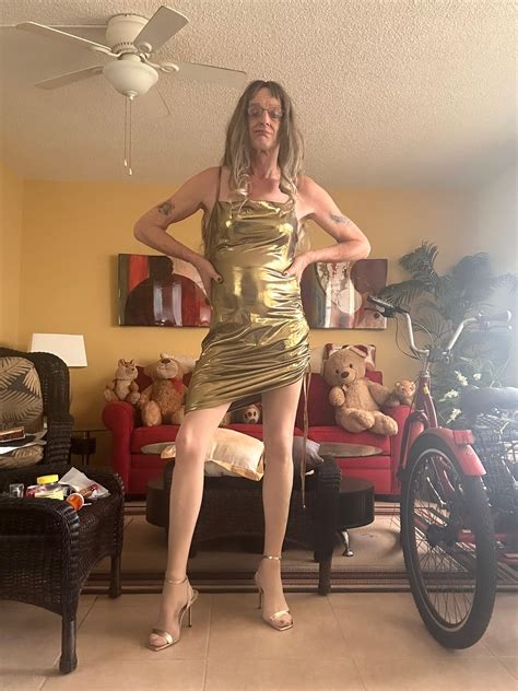 Older Women Looking for Men | Mature Women Dating | Facebook