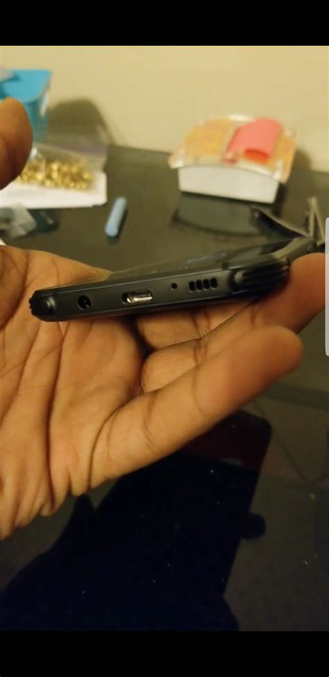 Galaxy S8 Active Leak Shows A Lot Of Compromises - SlashGear