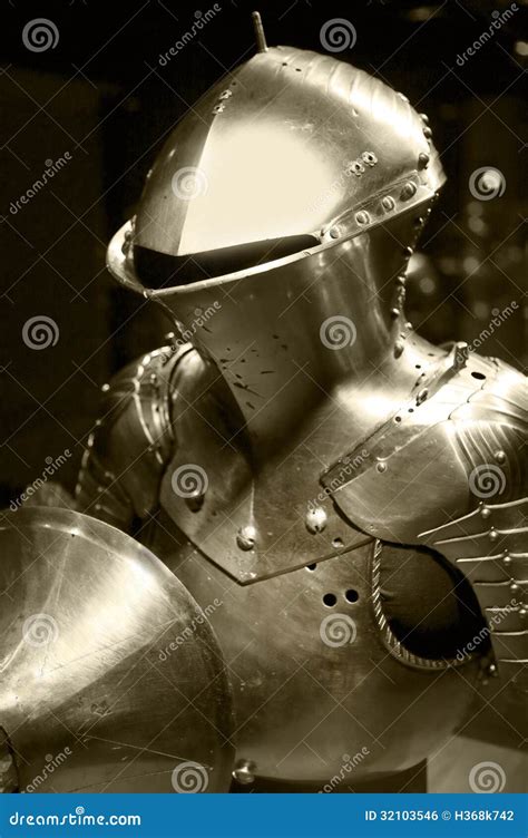 Harnas stock foto. Image of geschiedenis, midden, vermomming - 32103546