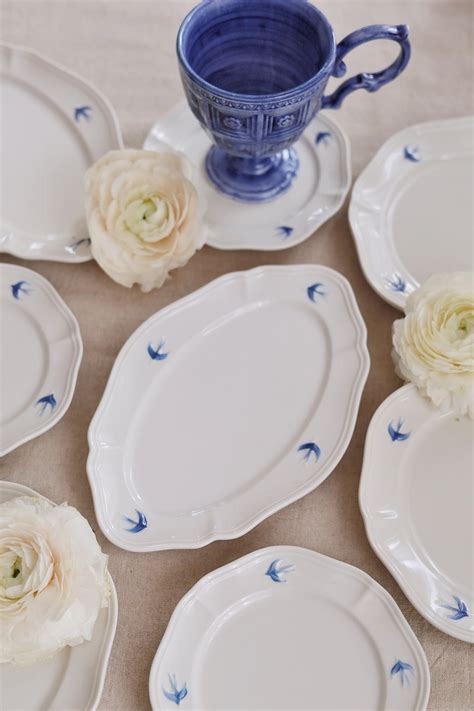 Блюдо овальное Swallow – в стильном интернет-магазине DECORAHOLIC