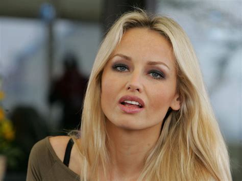 Adriana Karembeu wallpaper | 2560x1920 | #4263