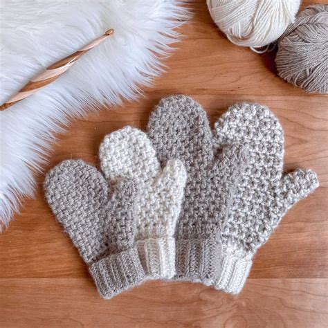 How to Crochet Mittens - Free Pattern in Baby, Child and Adult sizes - Free Pattern | Ned & Mimi