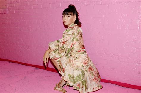 Charli XCX Addresses Controversy Over Meet-And-Greet Autographs