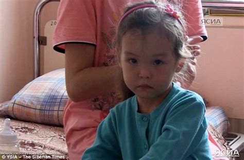 Карина чикитова девочка которая одна провела в тайге 12 суток и выжила ...