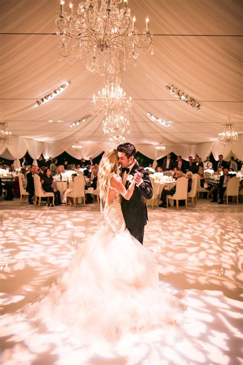 music to dance to at weddings 2