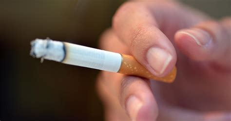 FDA begins push to drastically cut nicotine in cigarettes - CBS News
