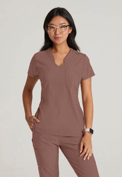 Women Scrubs | XXS to 6XL | Petite, Tall | Canada – Daily Scrubs