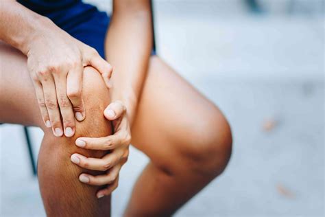 Psoriatic Arthritis Flare-Ups: Triggers, Signs, Treatment, More