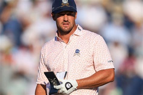 bryson dechambeau net worth liv contract