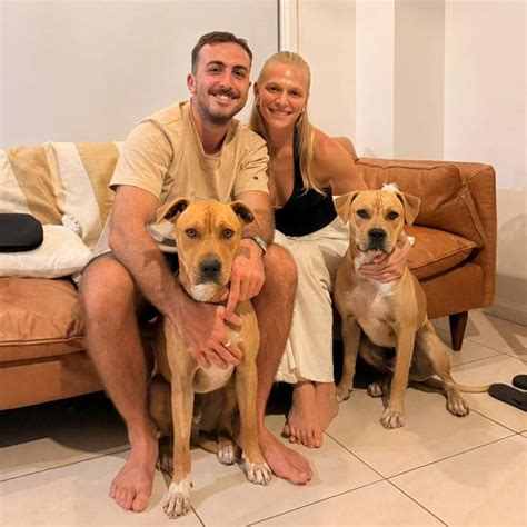 Jeven & Megan - House sitter - Jeven & Megan
