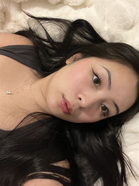 Girls girls who love everything beauty only (makeup, skincare, hair