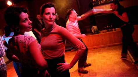 Researchers built a smart dress to show how often women are groped at clubs