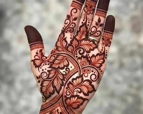 leaf mehndi designs  front hand