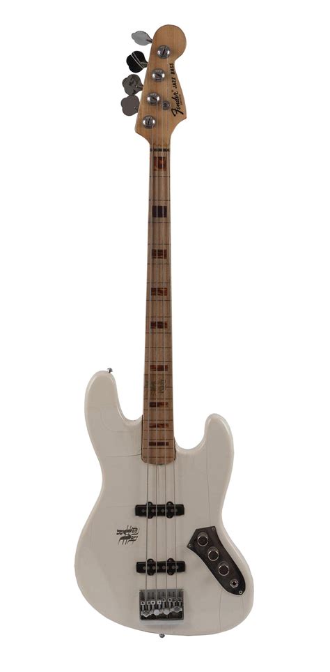 Электрическая бас-гитара фирмы «Fender» - Российский Национальный Музей ...