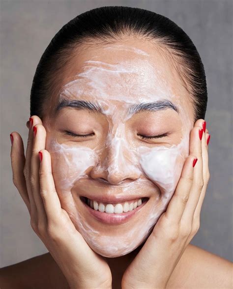 Finding the Right Frequency: How Often Should You Get a Facial
