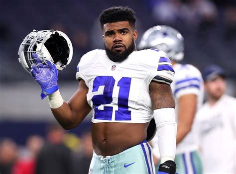 report cowboys rb ezekiel elliott allegedly involved  dallas bar