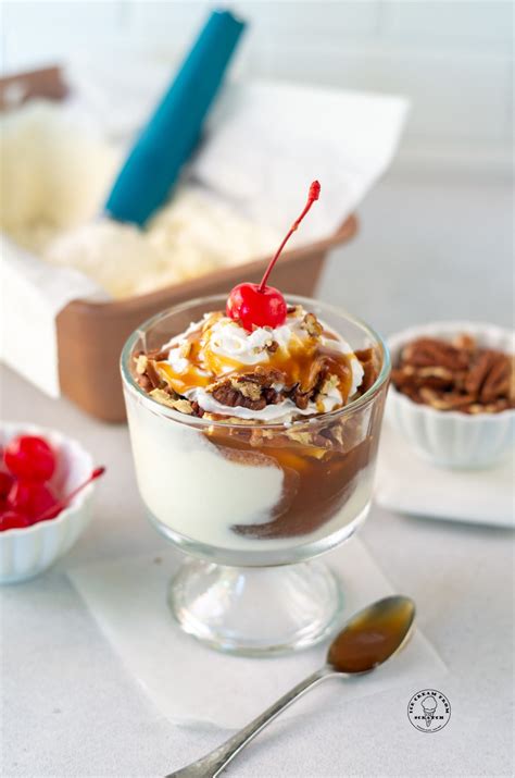 Homemade Turtle Sundae Recipe - Easy Ice Cream Sundae! - Ice Cream From