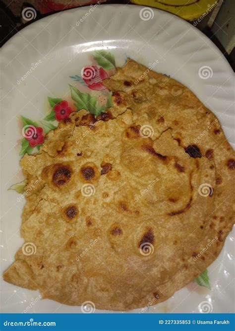 Pakistan 100 Pure Desi Floor Paratha Stock Image - Image of desi