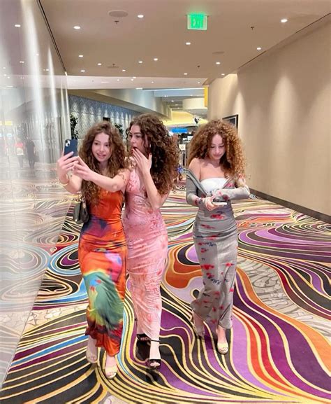 Kalogeras sisters! | Cute outfits, Sister outfits, Sisters images