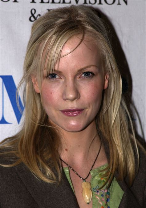 Pictures of Laura Harris