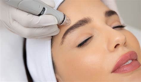 Classic Hydrafacial in Dubai for Flawless Radiant Skin