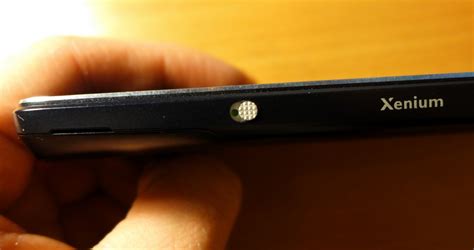 Обзор смартфона Philips Xenium W8510 - живучий и недорогой