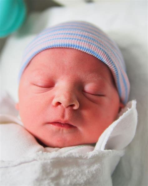 Cluster feeding ages can be the most exhausting time for parents 20