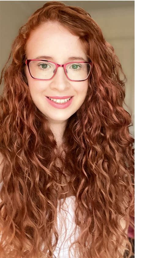 The journey to loving my wavy curly hair + My favourite curly hair ...