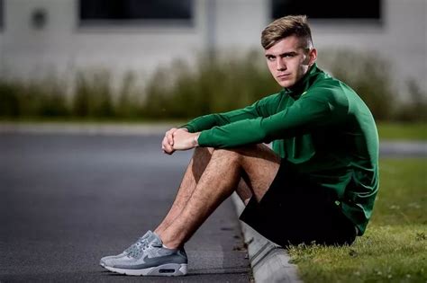 ireland underage starlet oisin mcentee signs  contract