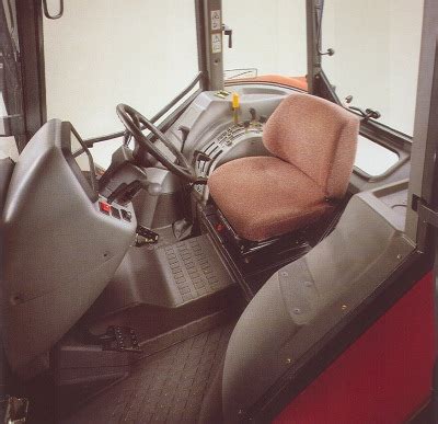 Massey Ferguson 4215-4245 – Konedata