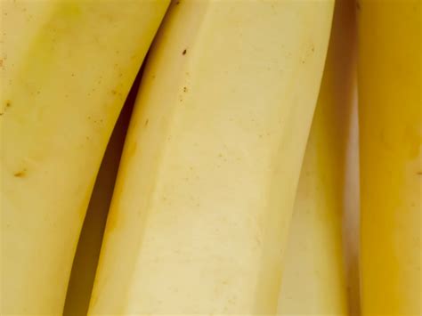 7 Secretly Unhealthy “Health” Foods | Vogue