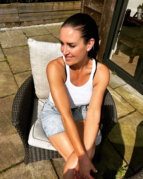 Kirsty Gallacher shows off incredible figure as she poses in demin