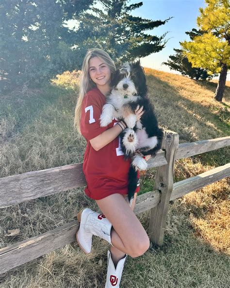 Lexi Smith (@itslexismith) • Instagram photos and videos