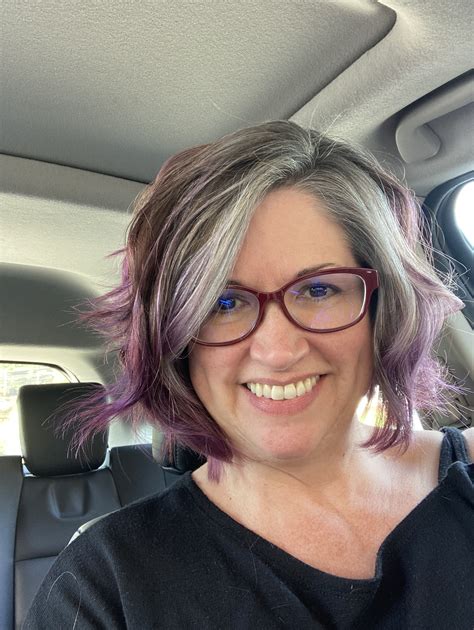 28 staggering layered hairstyles for older women who want a fresh look