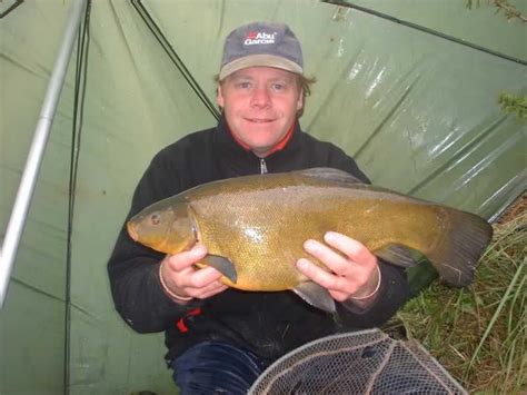 targeting tench irish specimen tench   catch tench