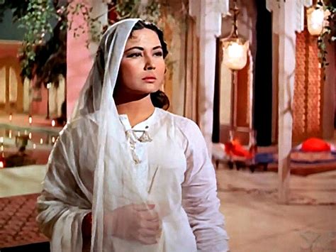 Meena Kumari Pakeezah