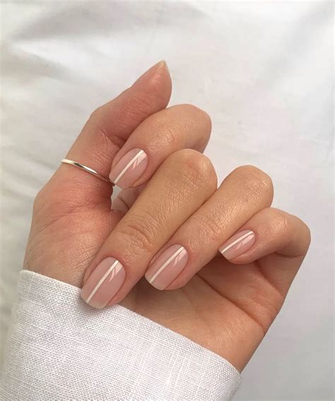 Uñas naturales y cortas: 5 ideas que demuestran que menos es más | Glamour