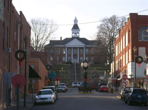 Cape Girardeau Funeral Homes, funeral services & flowers in Missouri