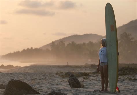 What Meredith Hagner Said After Returning To Surf After Years Away You Won T Believe It news