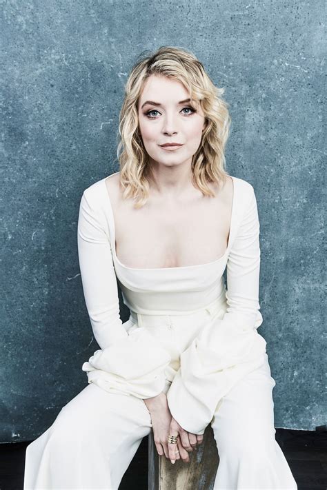 Sarah Bolger - "Mayans M.C." Portraits at SDCC 2019 • CelebMafia