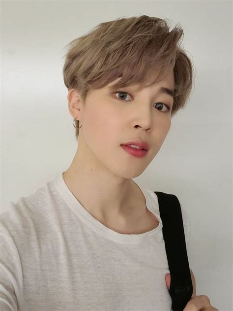 sadia⁷♡👨‍🚀 on Twitter: "Park Jimin but as you scroll he grow up - https ...