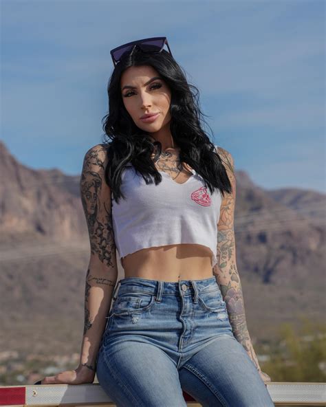 CJ 🎱 | Hop in 📸 @libidine_ Shop @murillofabworks 🛠️ Honey