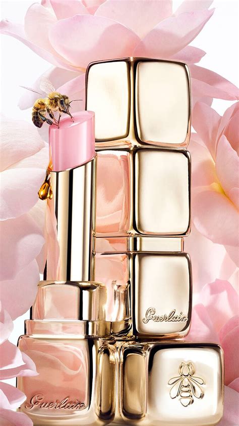 GUERLAIN ⋅ Skincare ⋅ Perfume designer ⋅ Makeup ⋅ GUERLAIN