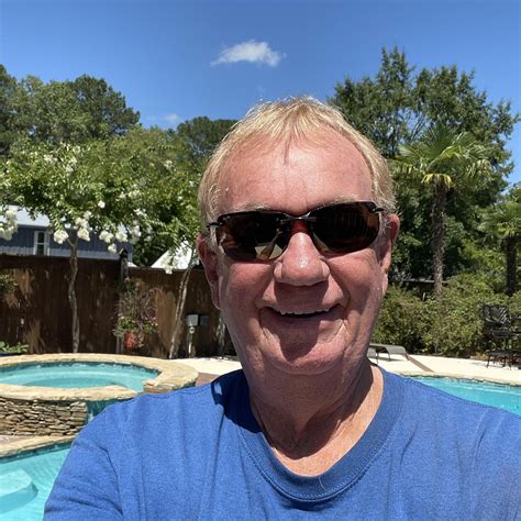 Danielle Banks - Selfie from behind the radio mic! There has been so