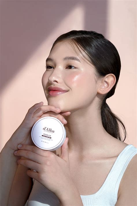 [d'Alba] Waterfull Tone Up Sun Cushion SPF 50+ PA++++ 15g – Ballagrio