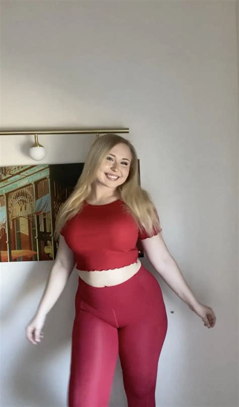 A day at Oh Polly with President Niki | Style Tips and A Closer Look