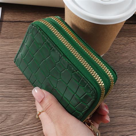 credit card wallet women 12