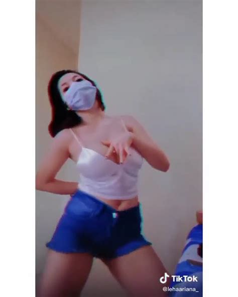 gadis goyang sange - YouTube